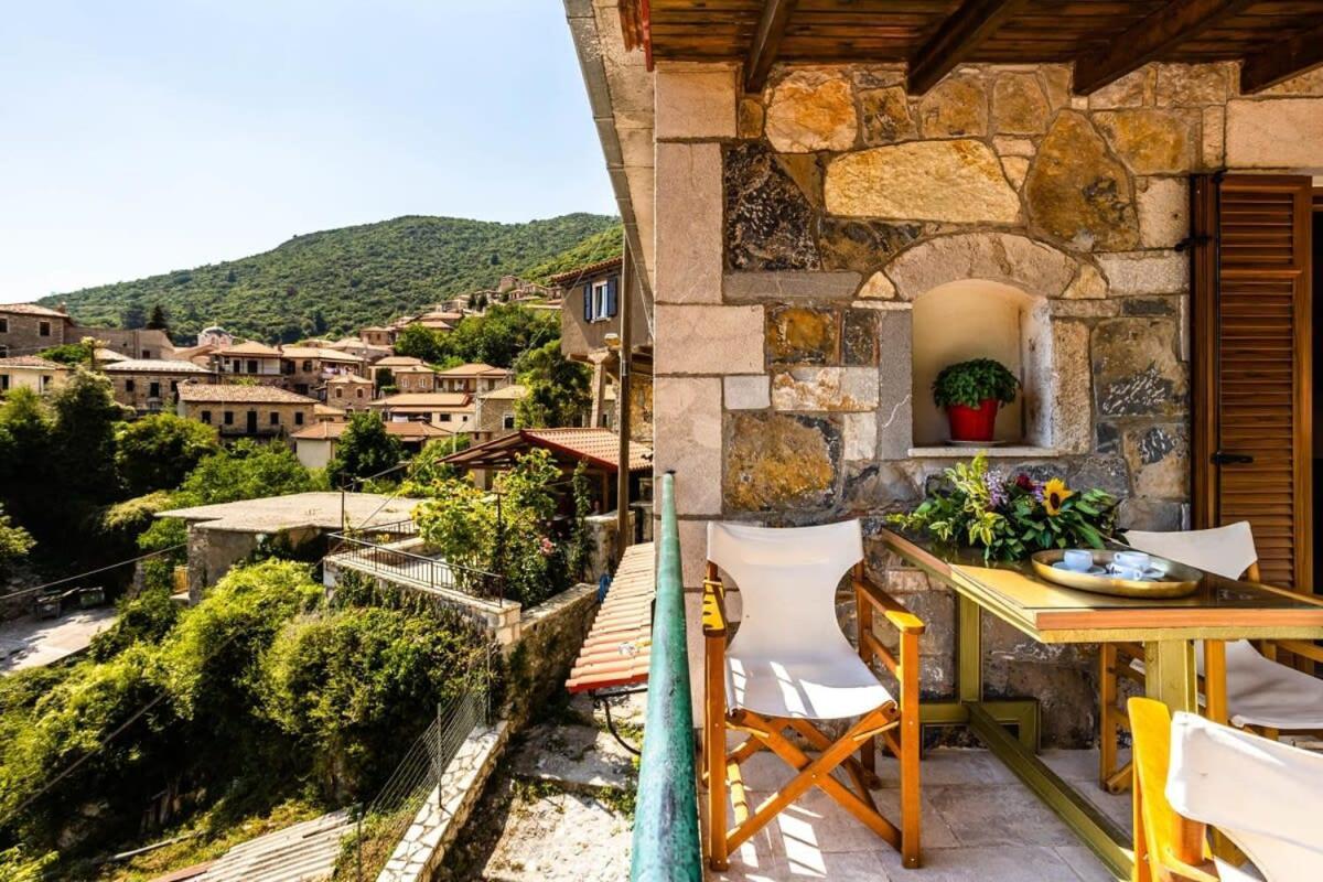 Stemnitsa Stone Residence - Comfy Mountain Getaway Exteriör bild
